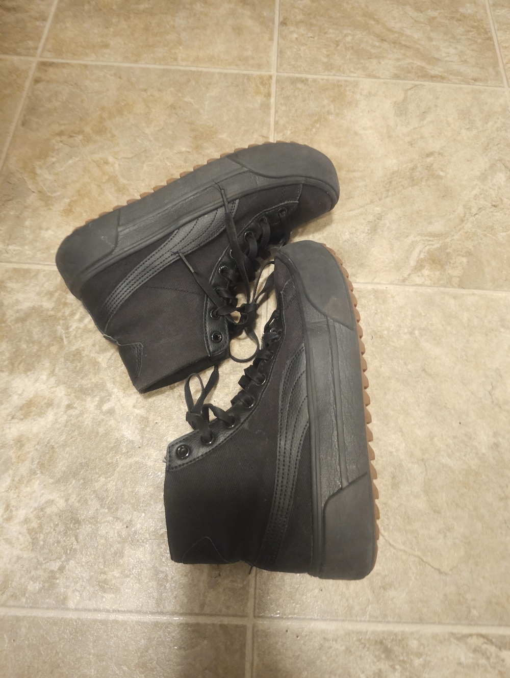 Puma Black High-Top Platform Sneakers Women Size 9.5 - Picture 5 of 7